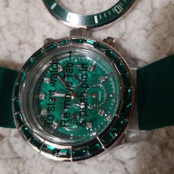 Gossip watch - Picture 3 of 4